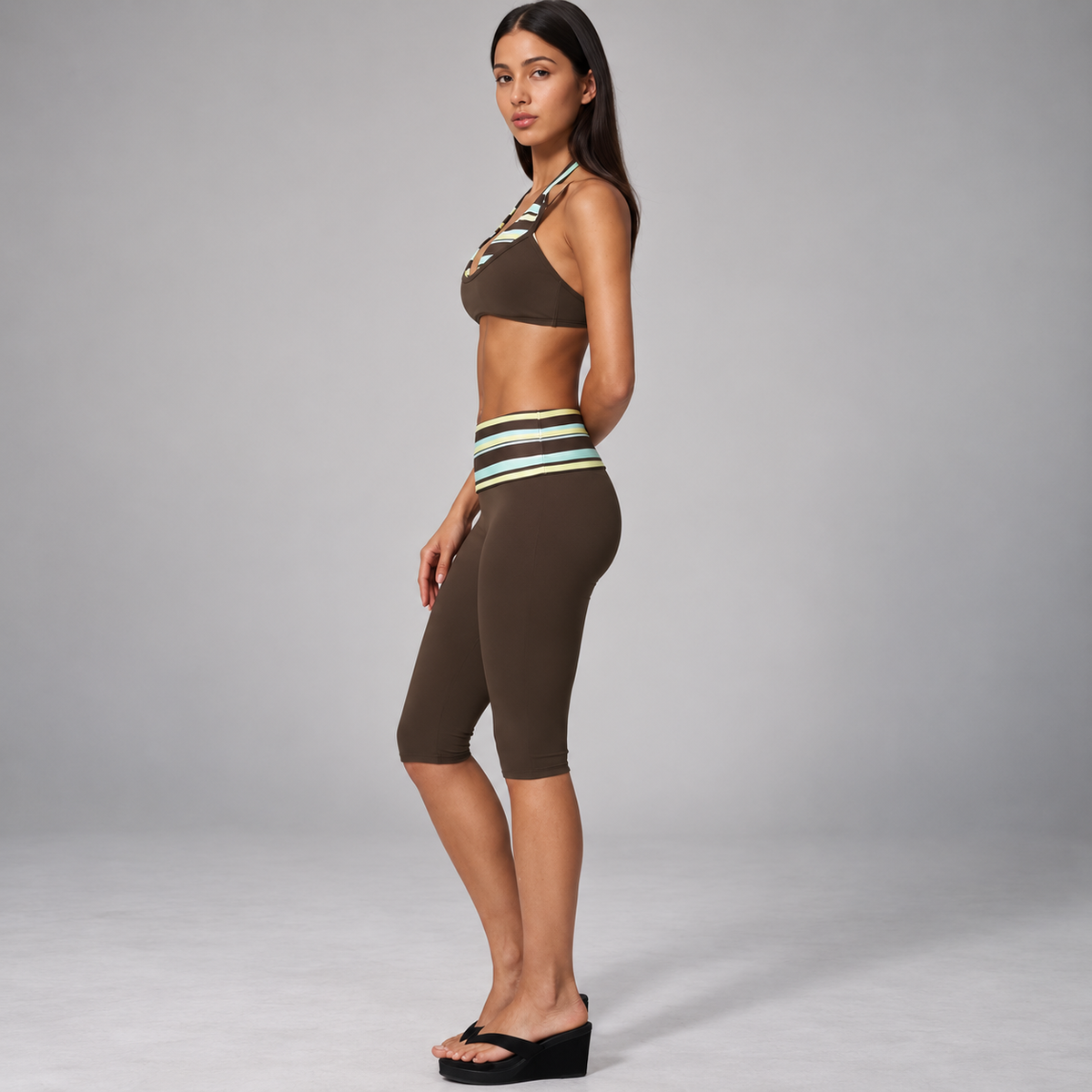 Sculpt Top & Capri Leggings 2-Piece Set